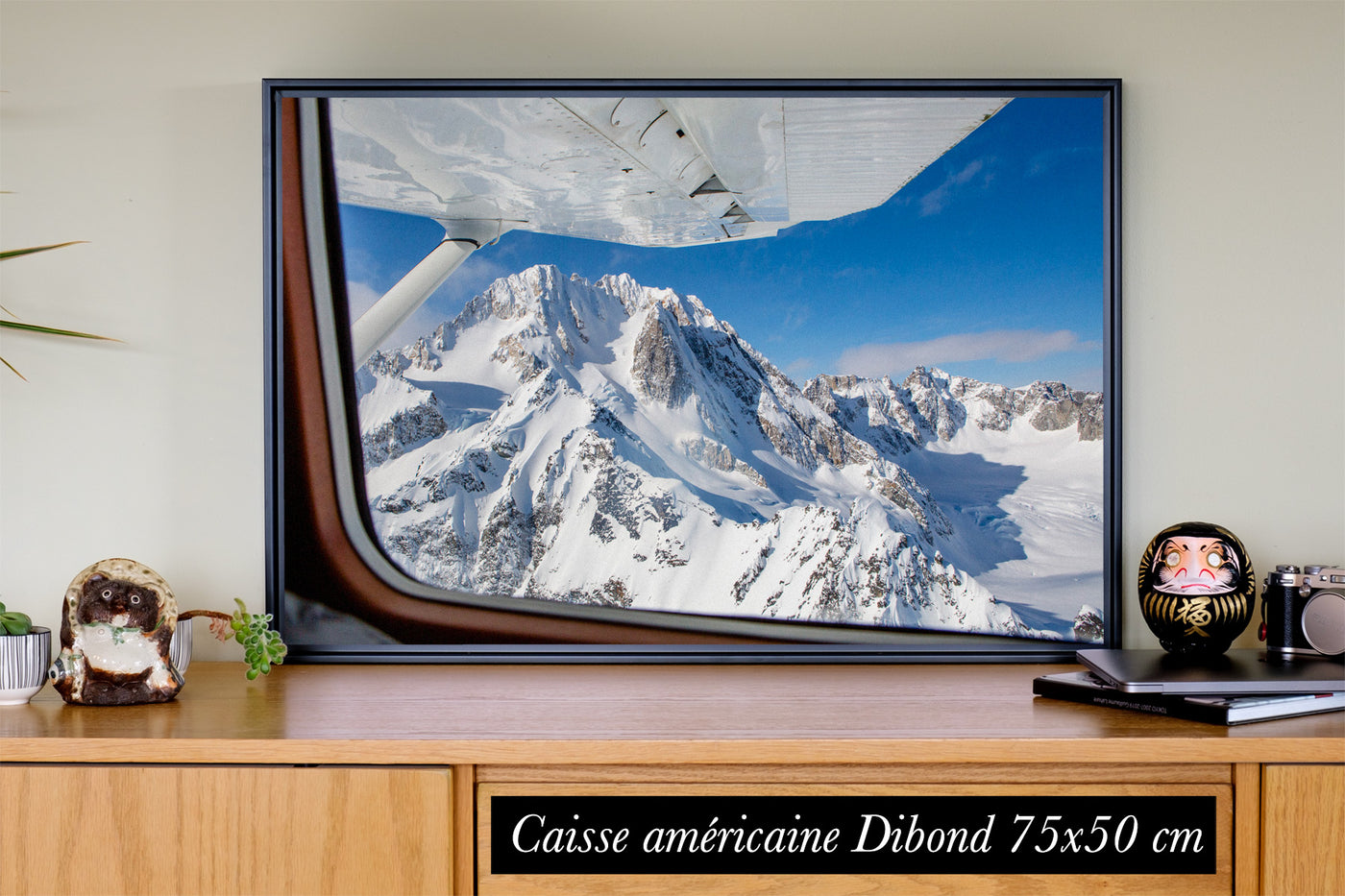 Par la fenêtre